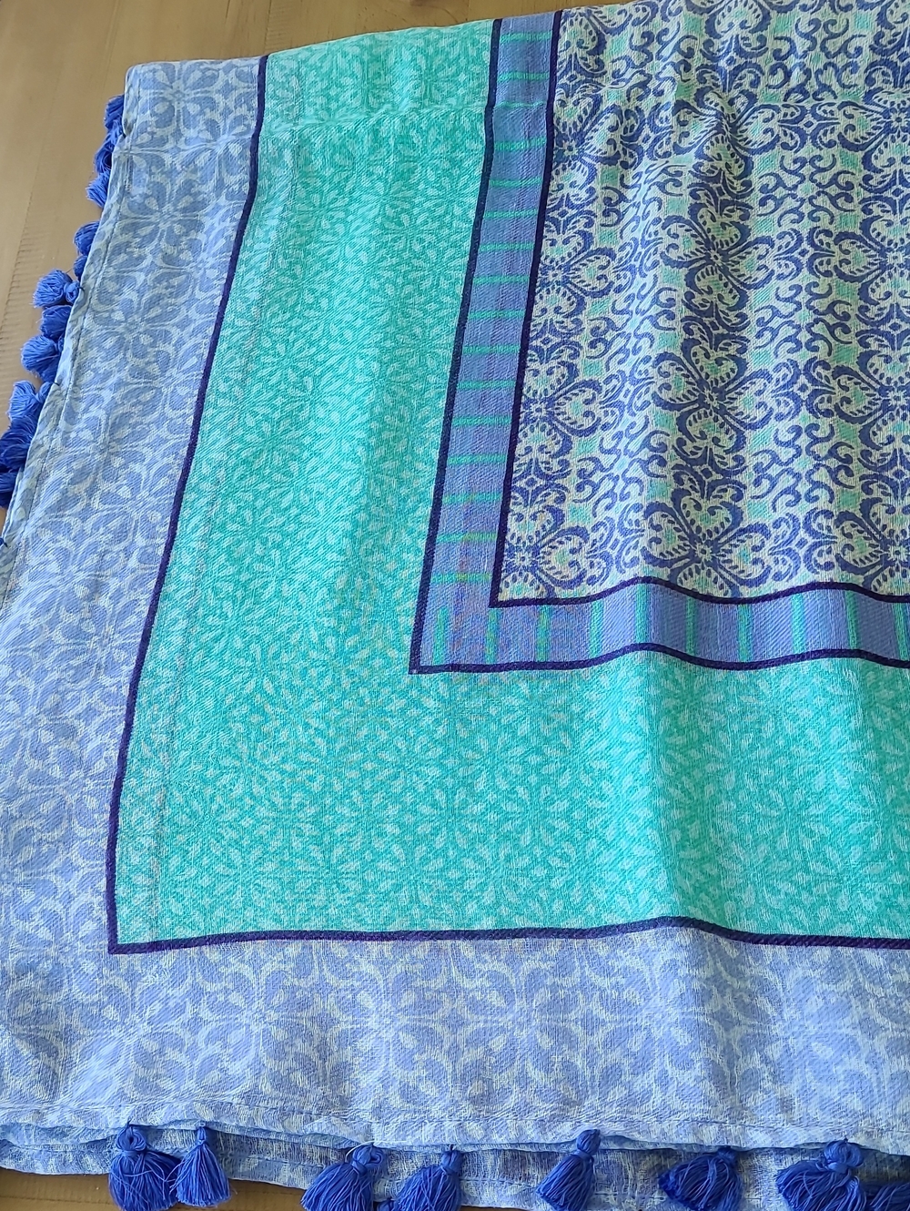Loft NWT Linen/rayon Scarf Wrap with Tassels